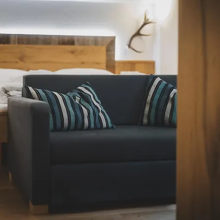 Molly By We Rent