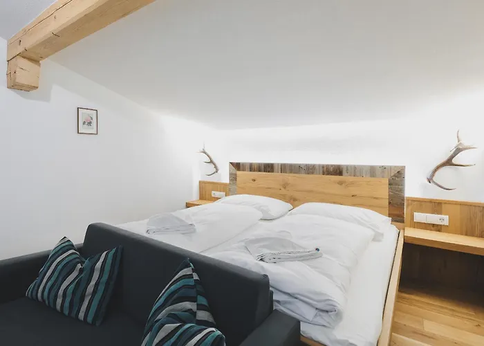 Molly By We Rent Chalet